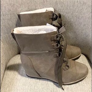 University Thread Taupe Wedge Bootie